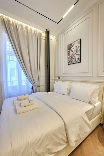Room 5, Ermou 99 Intelligent Private Suites, Attica