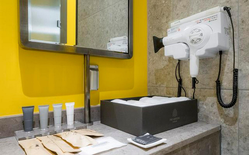 Bathroom 5, The Groove Gunsan Hotel, Gunsan