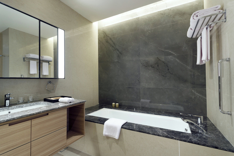 Bathroom 5, Ascott Menteng Jakarta, Central Jakarta