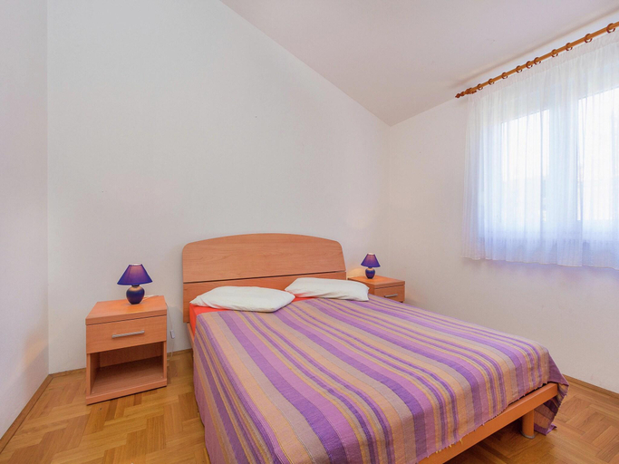 Bedroom 2, Apartment in Premantura with Seaview Balcony, Premantura