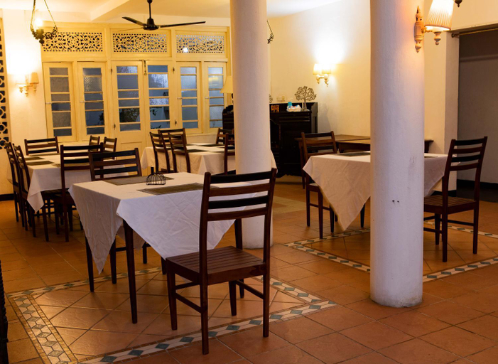 Food & Drinks 5, Beverly Villa, Dehiwala-Mount Lavinia