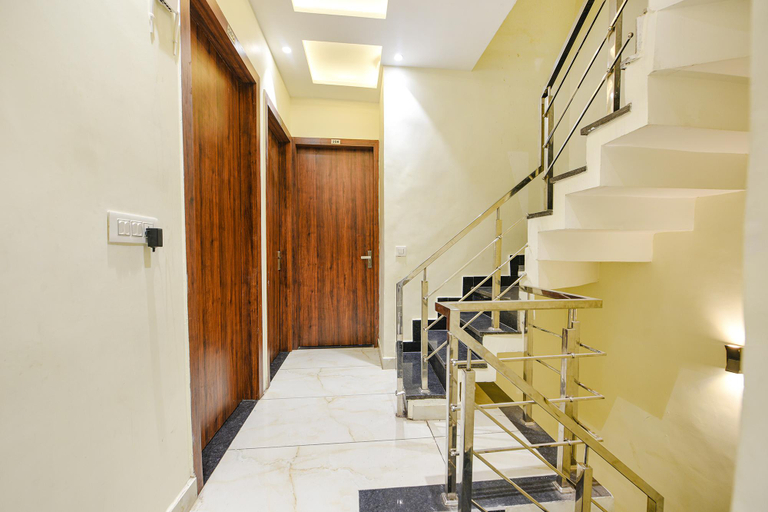 Public Area 3, Fabhotel Dm Residency, Amritsar