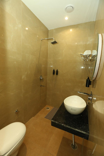 Bathroom 4, Om B & B Heritage Walk, Amritsar