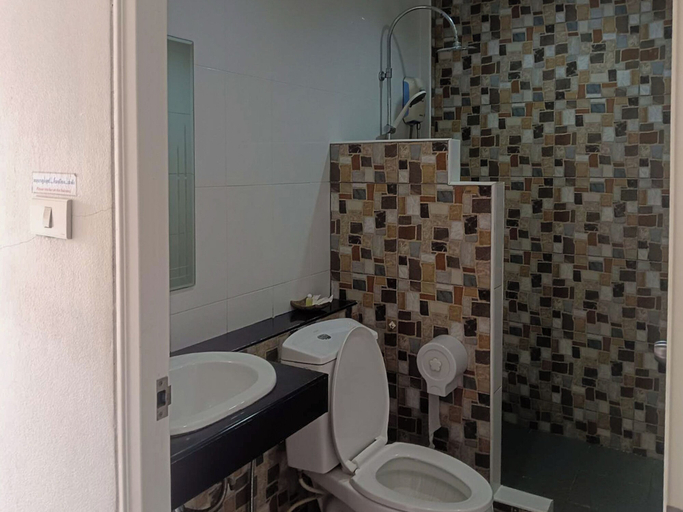 Bathroom 4, Rueanchorfa, Nong Bua Lam Phu, Muang Nong Bua Lam Phu