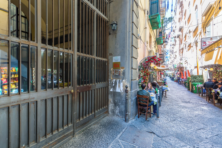 Exterior 4, Umberto's Nest at Toledo, Napoli