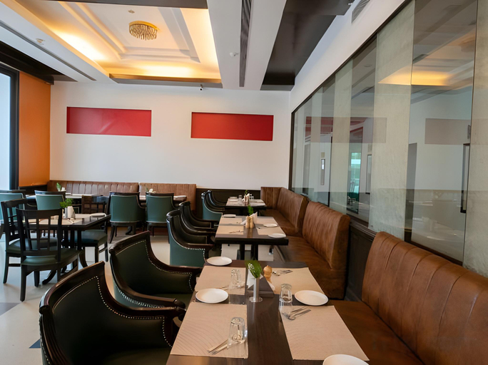 Food & Drinks 5, Mastiff Grand Manali Resort, Kullu