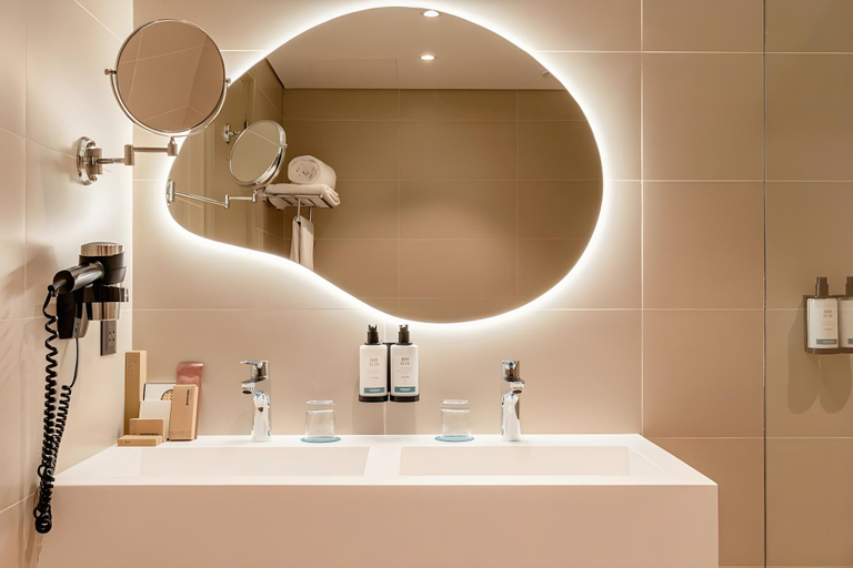 Bathroom 5, Occidental Sharjah Grand, Sharjah City