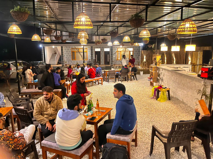 Food & Drinks 4, TLO - The Life Outdoor, Bir, Kangra