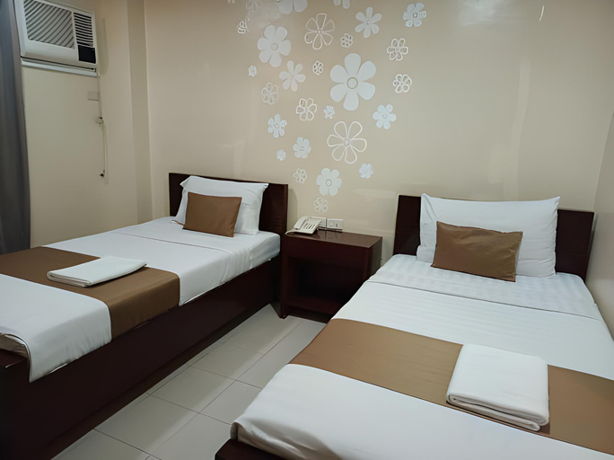 Bedroom 3, Hotel Juliana by RedDoorz, Tuguegarao City