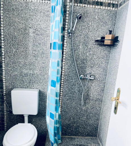 Bathroom 5, Pension De Lux Augsburg, Augsburg