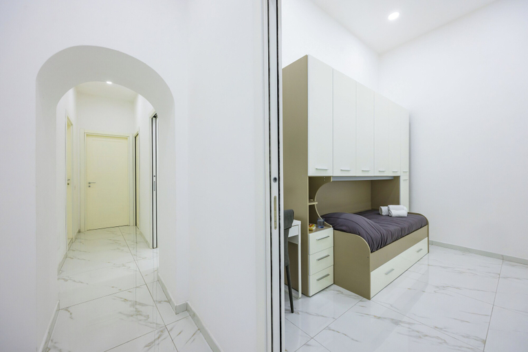 Room 4, Marcellino Comfort House by Napoliapartments, Napoli