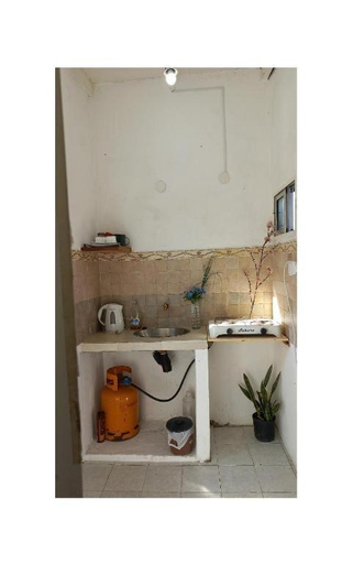 Others 4, Hostel en Almirante Brown, Lomas de Zamora