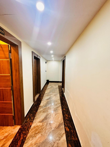 Others 3, Hotel Royal Palace, Gaya