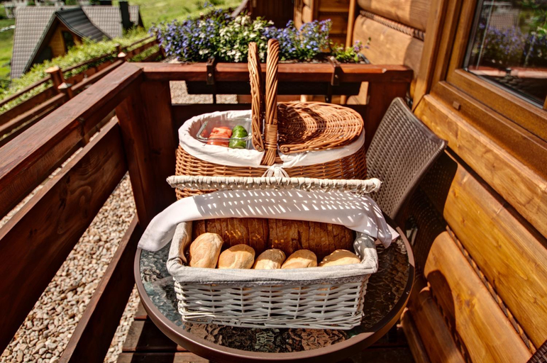 Food & Drinks 4, Domki z Widokiem, Tatra