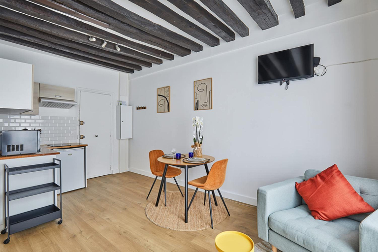 Others 5, Charming Studio in the Center of Paris, Paris