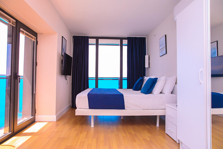 Others 5, Chic Coastal Escape Aparthotel Overlooking Batumi's Shores, Batumi
