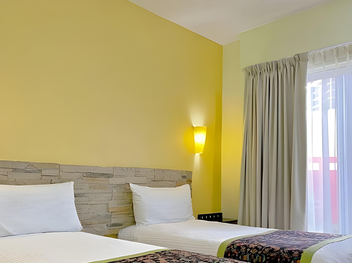 Bedroom 3, Seven Crown Express & Suites by Kavia, La Paz