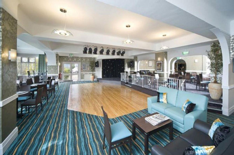 Food & Drinks 4, Trecarn Hotel, Torbay