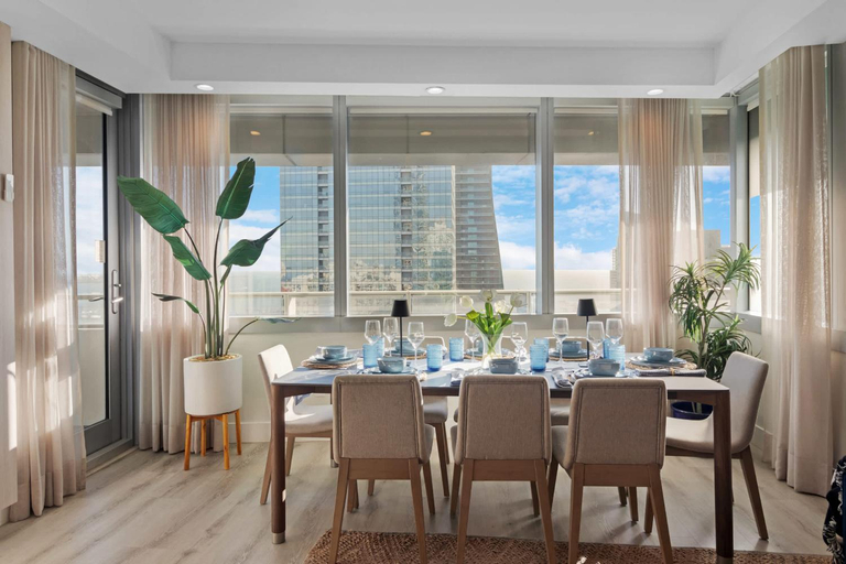 Others 4, Roami at Brickell Arch, Miami-Dade