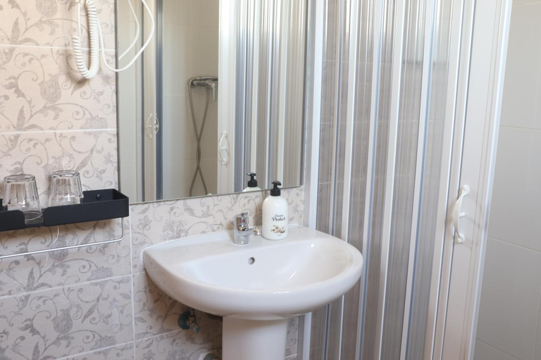 Bathroom 3, Hotel CALPE, Alicante