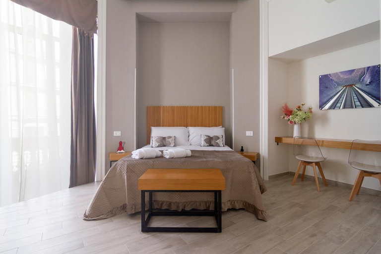 Bedroom 4, maison do re umberto, Napoli