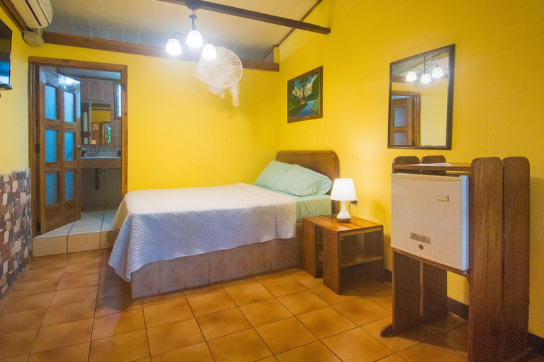 Bedroom 2, Posada Nena Caribe, Talamanca