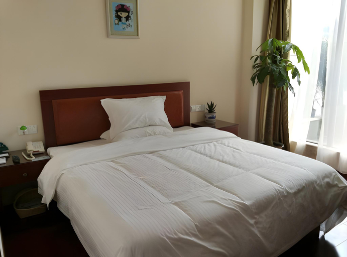 Bedroom 3, GreenTree Inn Jiangsu Nanjing Maqun Street Communication Technician Insititution Shell Hotel, Nanjing