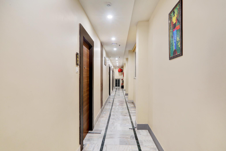 Lobby 3, Super Townhouse Kankarbagh Formerly Kunwar Alcajars, Patna