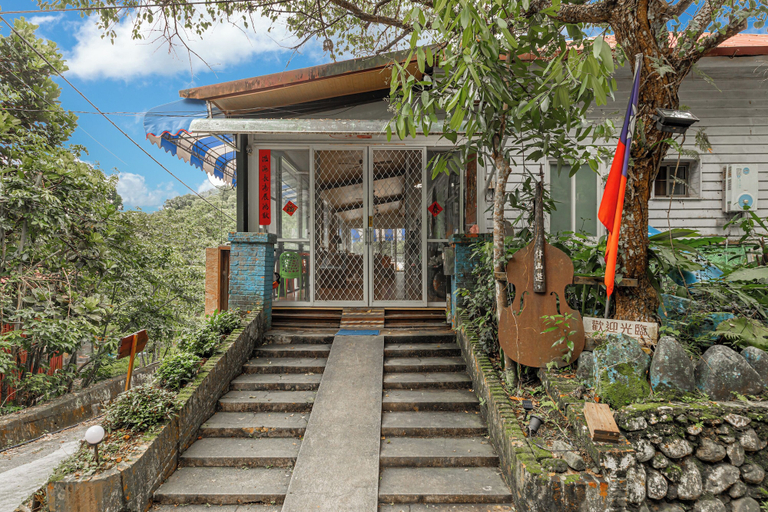 Exterior & Views 2, Hill Side B&B, Nantou