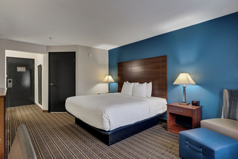 Bedroom 3, Baymont by Wyndham La Crosse/Onalaska, La Crosse