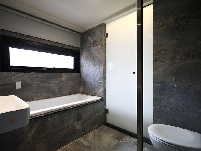 Bathroom 3, Smile Ark Homestay, Nantou