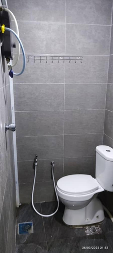 Bathroom 5, Hotel Oasis, Hulu Selangor