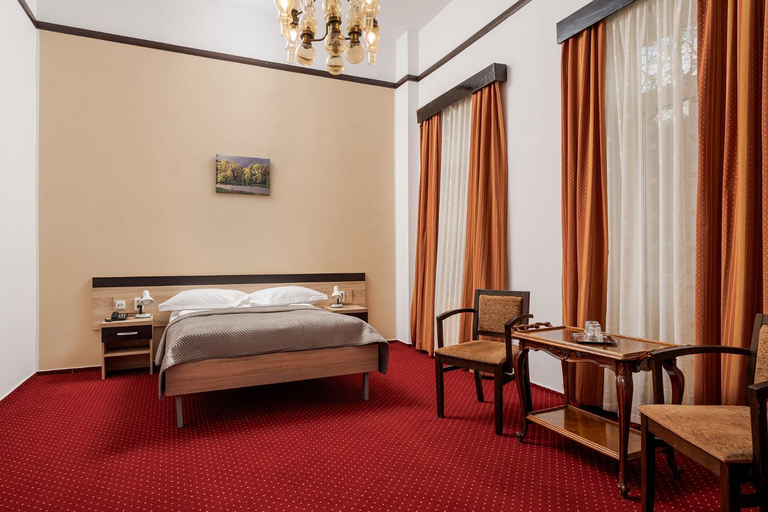 Bedroom 2, Hotel Central, Calimanesti