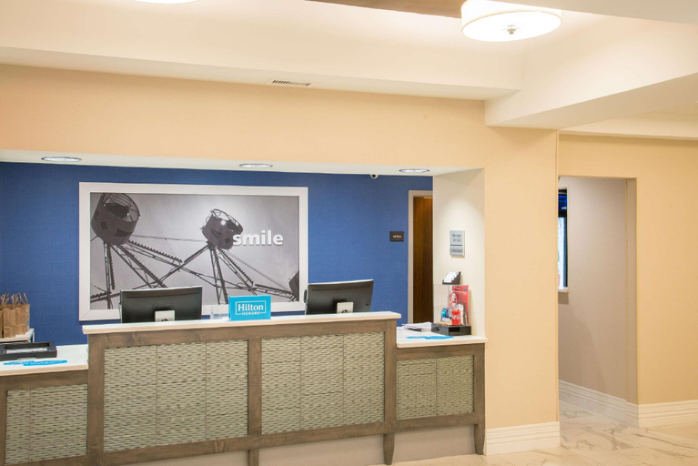 Public Area 2, Hampton Inn & Suites Jackson Downtown-Coliseum, Hinds