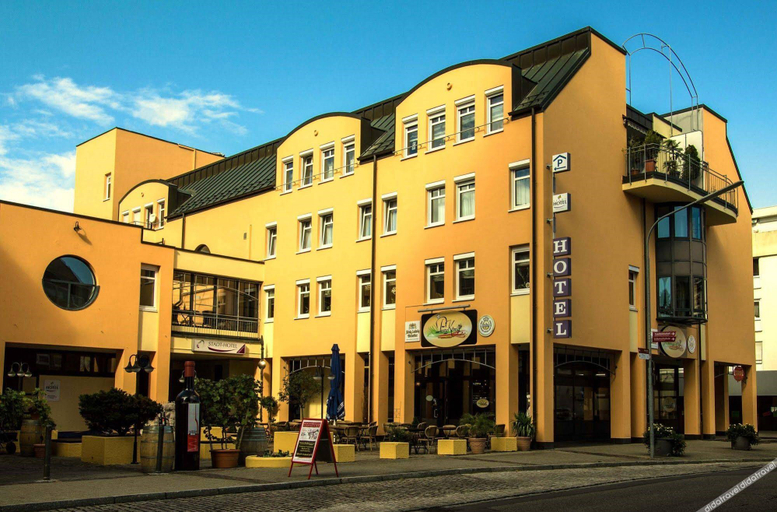 Exterior & Views, STADT-Hotel Lörrach, Lörrach