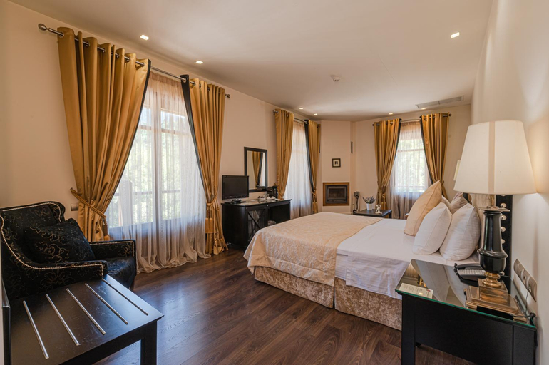 Bedroom 3, Nymfasia Resort, Peloponnese