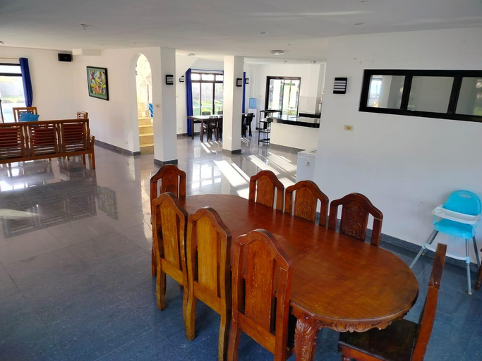 Food & Drinks, Villa del Nico, Pagudpud