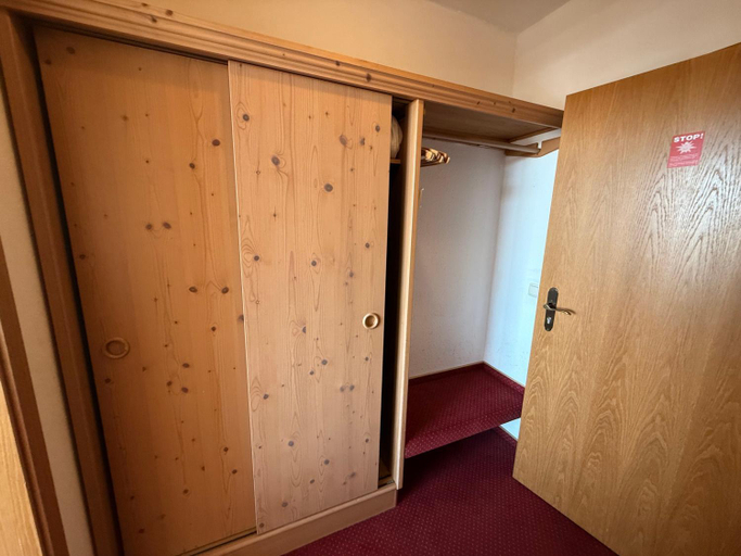 Bedroom 4, Landhotel BurgenBlick, Erfurt