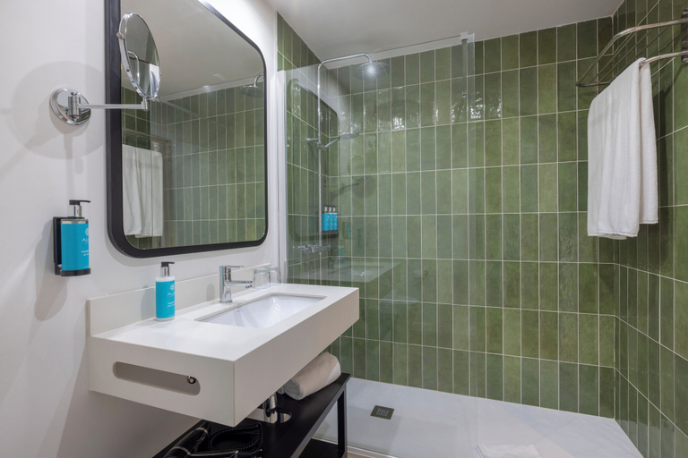 Bathroom 4, AluaSoul Costa Adeje - Adults Only, Santa Cruz de Tenerife