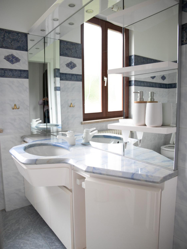 Bathroom 3, Casa Aurea, Como