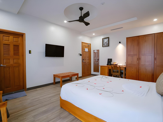 Bedroom 2, Lara Hotel, Long Xuyen Township