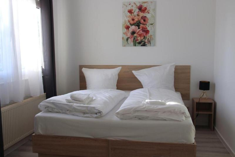 Bedroom 4, REGIOHOTEL Halle/ Leipzig Airport, Nordsachsen