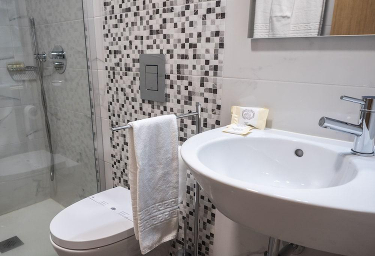 Bathroom 3, Hotel Imperio do Norte, Ponte de Lima