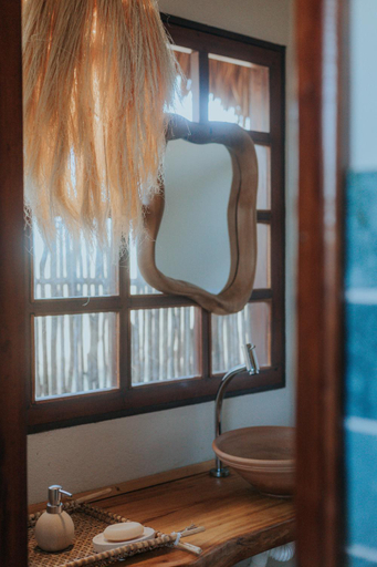 Bathroom 4, Vila Ronquinha, Tutóia