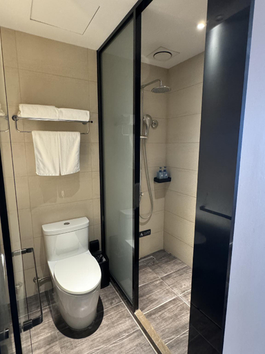 Bathroom 3, Hanting Hotel Nanjing Liuhe Xiongzhou Metro Station, Nanjing