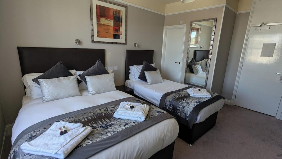 Bedroom 2, Alexandra Hotel, East Sussex