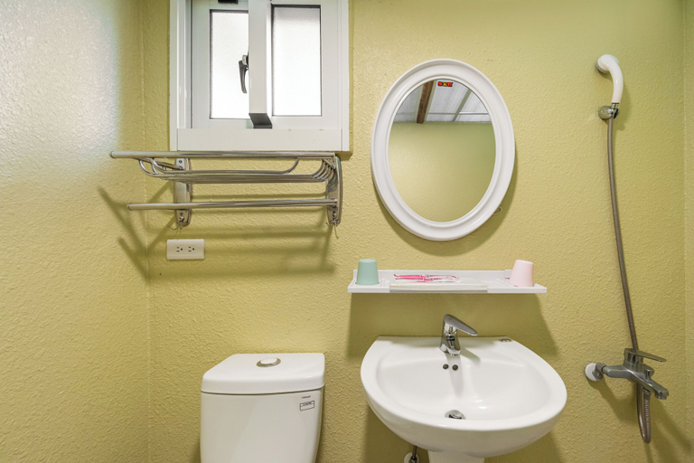 Bathroom 4, Hill Side B&B, Nantou