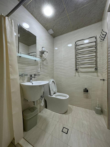 Bathroom 4, Zilol Baxt, Samarkand