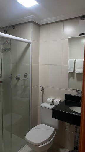 Bathroom, Faro Hotel São José dos Campos, São José dos Campos