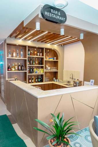 Food & Drinks 5, Hotel badrinath, Bagmati